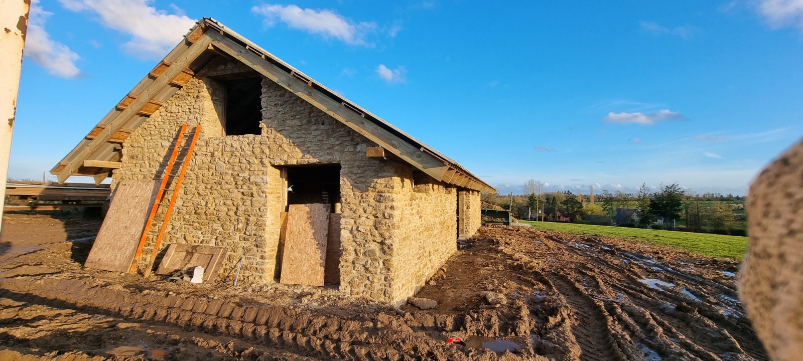 Dadford stone barn rebuild